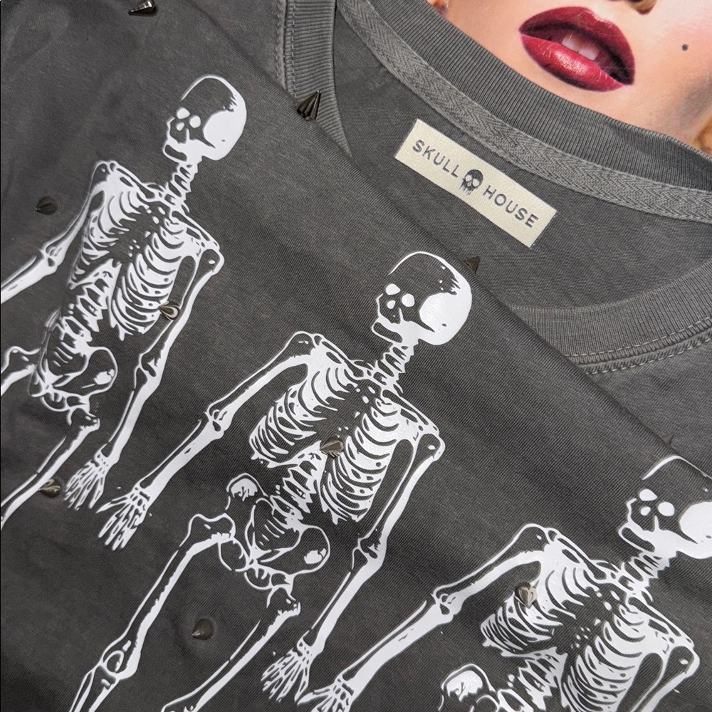☠️ 🫦 ☠️ • 🖤 SKULL HOUSE x Stay Bold … Vibes 🖤